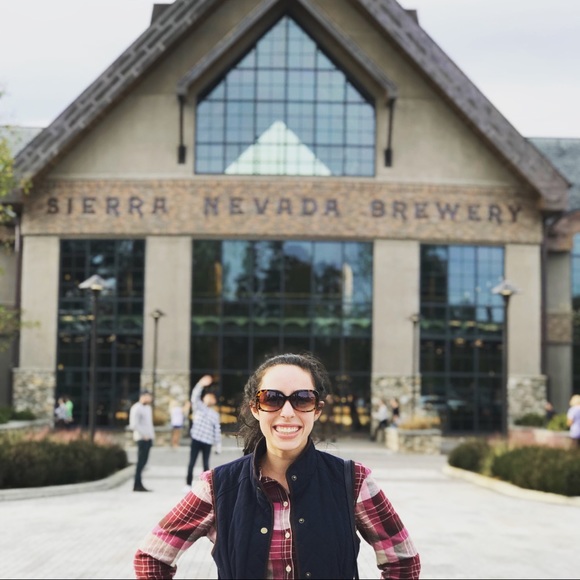 Meet your Posher, Gina - Picture 1 of 1